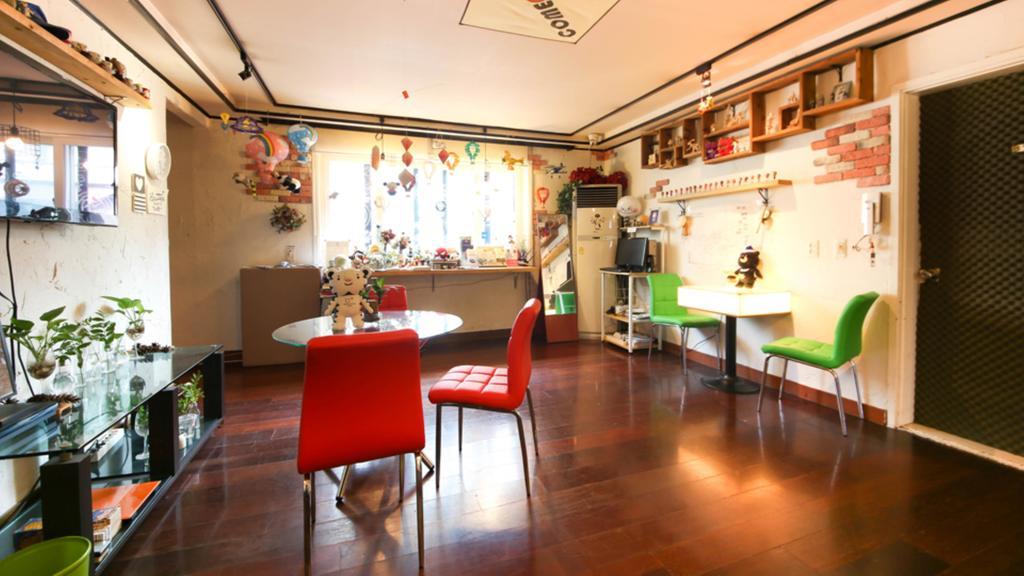 Comeinn Guesthouse Hongdae - Female Only Séoul Extérieur photo