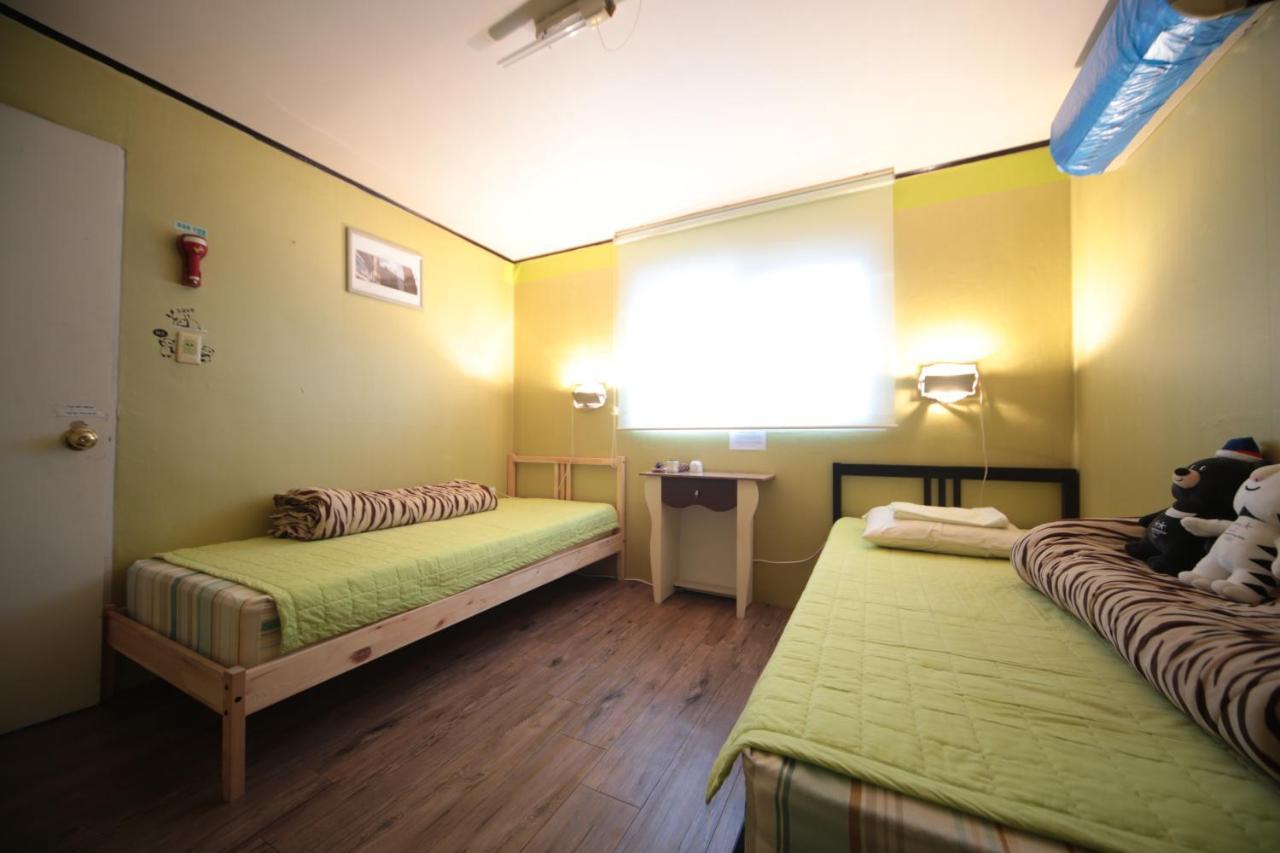Comeinn Guesthouse Hongdae - Female Only Séoul Extérieur photo