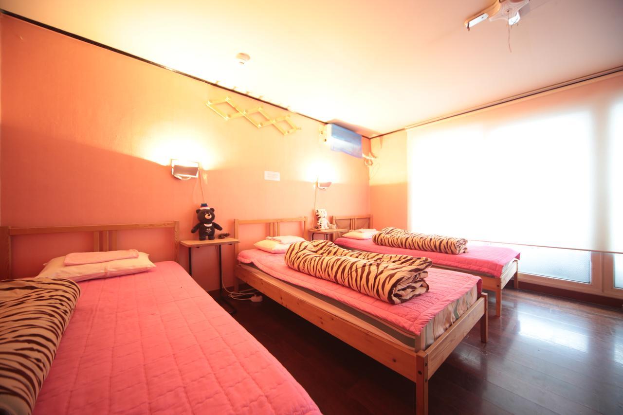 Comeinn Guesthouse Hongdae - Female Only Séoul Extérieur photo